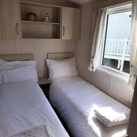 Kernow Charm - Newquay, Cornwall *